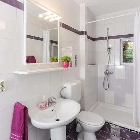 Apartment Lina Brsecine